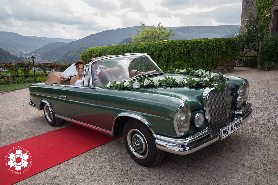 Oldtimervermietung| Stuttgart | Hochzeit | Hochzeitsauto ...
